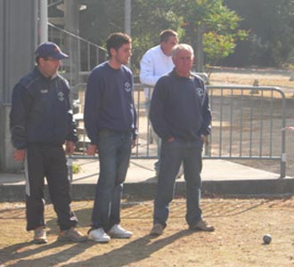 p&eacute;tanqueurs carnacois en quart du triplette petanque