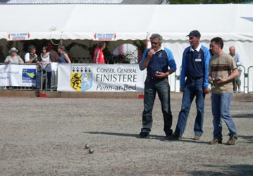 Les fr&egrave;res Mancelon contre Perros Guirec en ligue doublette