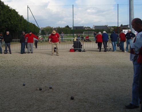 le vannetais, pointeur &agrave; la p&eacute;tanque